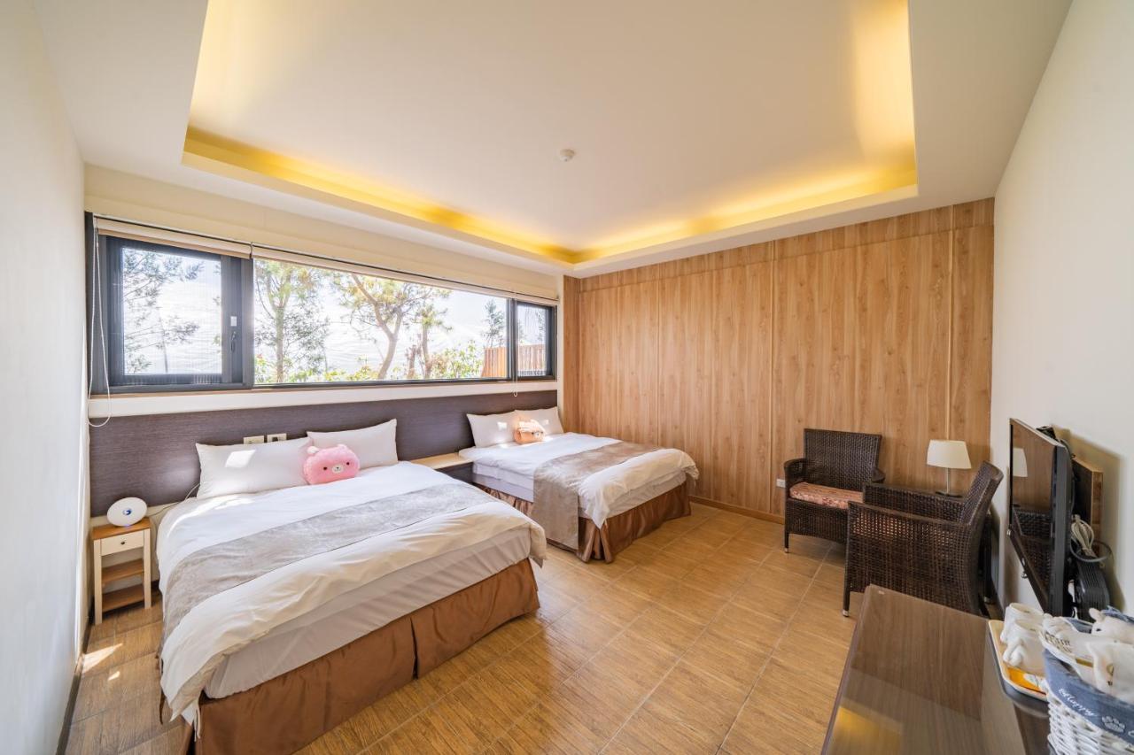 Hua Mu Xing Jing B&B 런아이 외부 사진