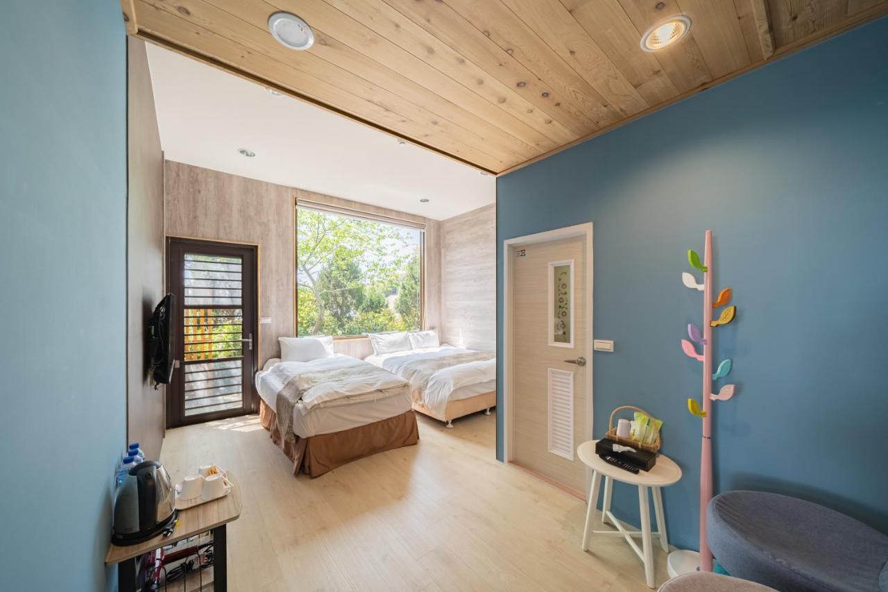 Hua Mu Xing Jing B&B 런아이 외부 사진